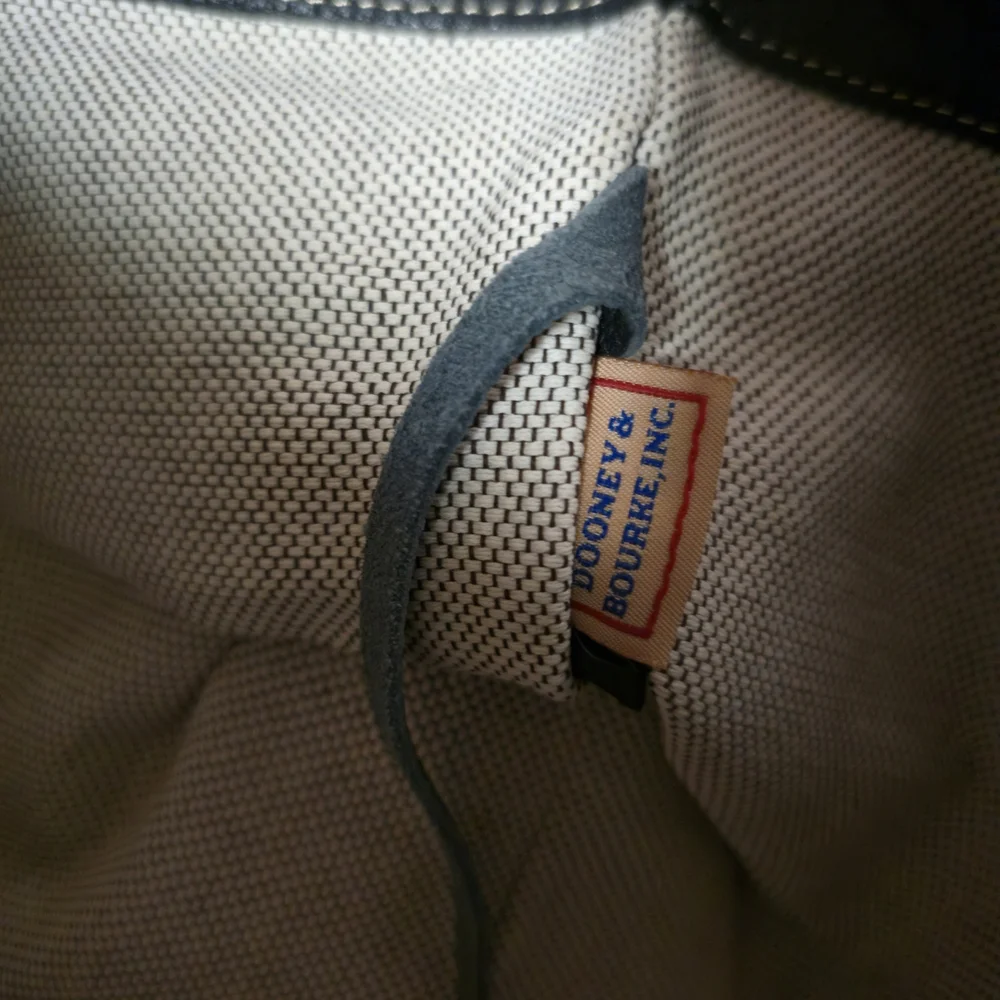 Vintage Dooney & Bourke Tan and Brown Canvas Logo Satchel - Picture 7 of 10